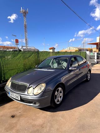 Mercedes-Benz Clase E 2005