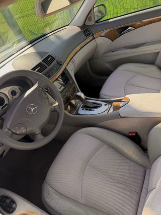 Mercedes-Benz Clase E 2005