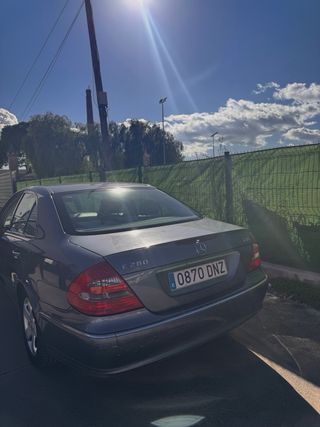 Mercedes-Benz Clase E 2005