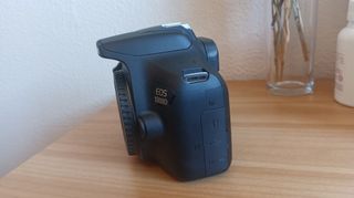 Canon EOS 1300D (Solo cuerpo)