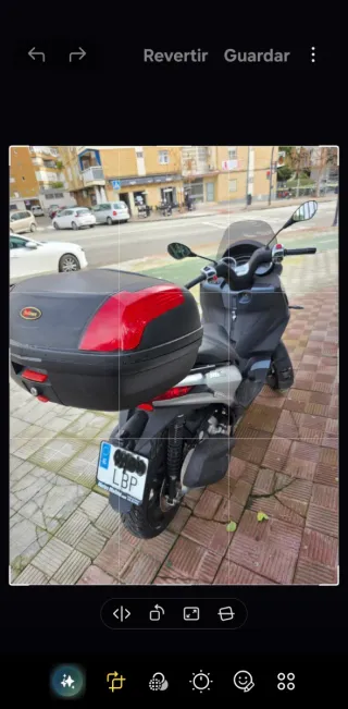 Piaggio MP3 300 hpe 34000 kmtrs