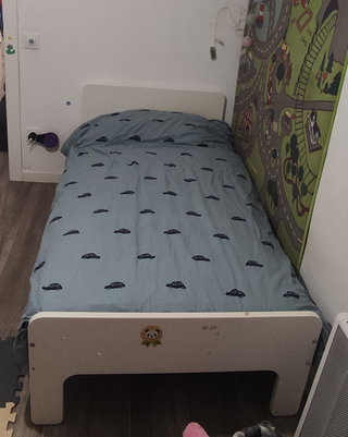 Cama infantil blanca extensible IKEA SLÄKT