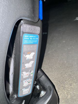 Silla de coche negra