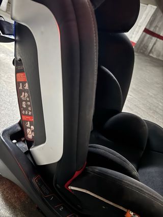 Silla de coche negra