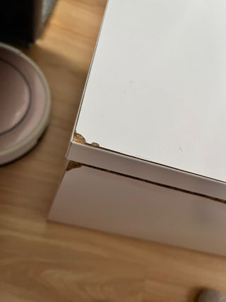 Mesa blanca elevable