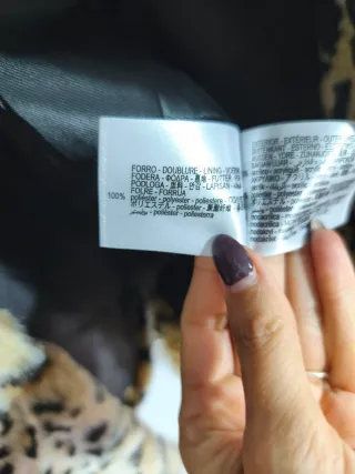 Abrigo Zara estampado animal print