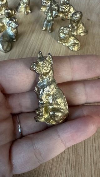 Figuras decorativas de perros