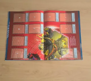 Álbum Cromos Transformers Sticker Album