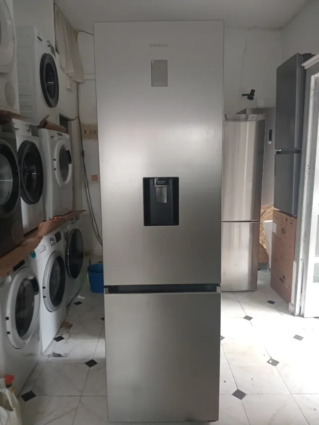 Frigorífico Samsung moderno