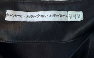 Top negro satinado & Other Stories