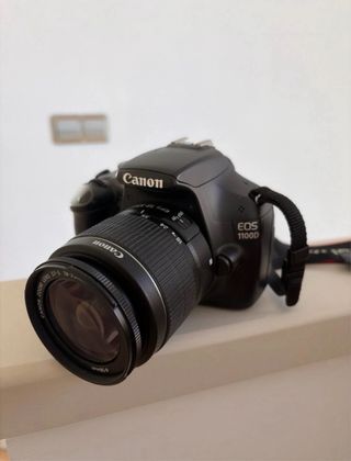 Cámara Canon EOS 1100D
