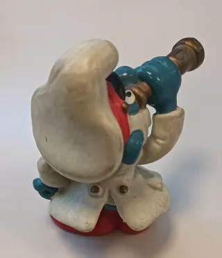 Grande Puffo Capitano con cannocchiale