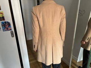 Abrigo corto lana beige