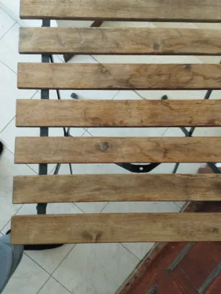 Mesa de terraza plegable madera y metal