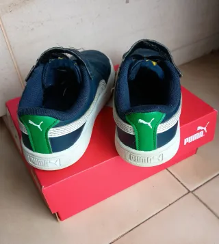 Zapatillas Puma niño talla 26
