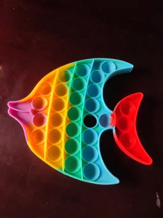 Pop it pez arcoíris