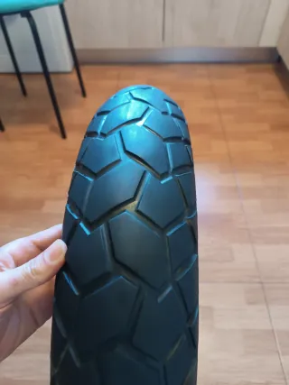 Neumático Continental TKC70