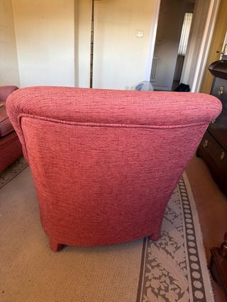 Butaca de tela rosa-salmón