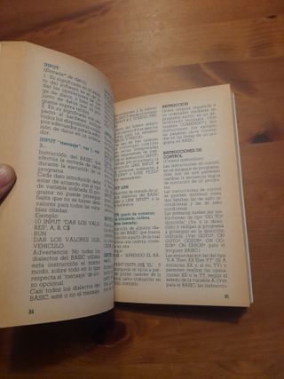 Lote de libros de informática obsoletos