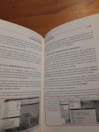 Lote de libros de informática obsoletos