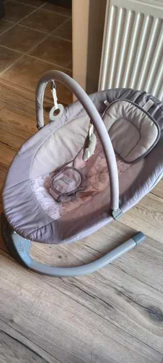 Hamaca Mecedora Eléctrica Kinderkraft LUMI Gris