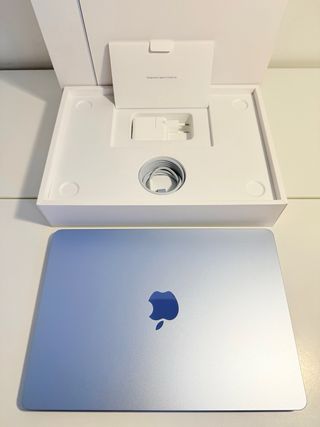 Macbook Air M4 13” 24Gb 512Gb 3 Años de Garantía
