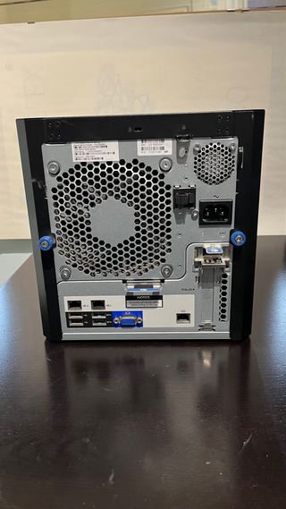 HP ProLiant MicroServer Gen8