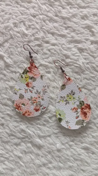 Orecchini Floreali a Goccia