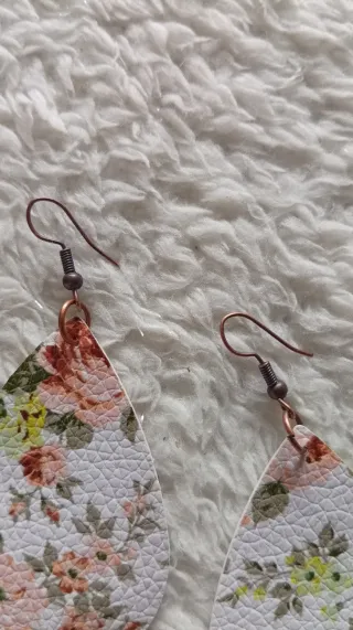 Orecchini Floreali a Goccia