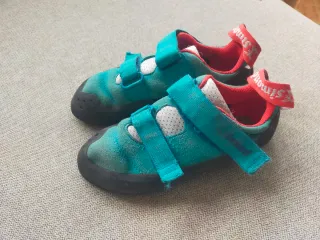 Peus de gat escalada Simond talla 36