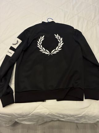 Chaqueta Fred Perry Negra
