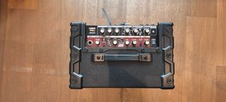 Amplificador Roland Cube 40XL