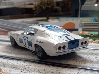 Coche de slot Hornby Chevrolet Camaro 1970