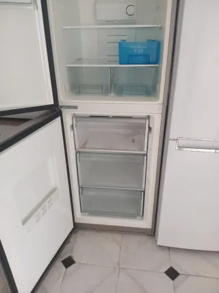 Frigorífico Balay plateado