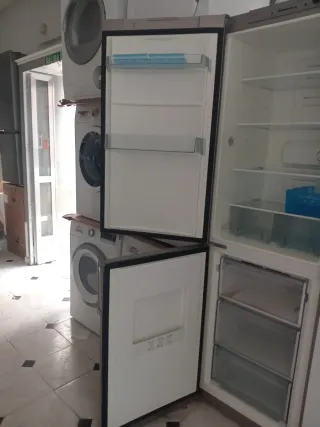 Frigorífico Balay plateado