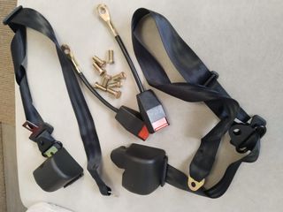 IN5101 Cinturones delanteros Land Rover