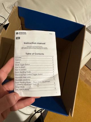 Volante y pedales HORI RWA Racing Wheel Apex PS4