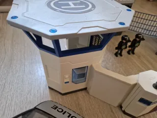 Comisaría y Coche Policía Playmobil