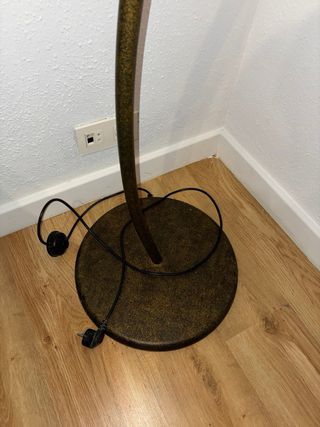 Lámpara de pie metal y cristal