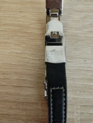 Pulsera Lotus Negra y Plateada