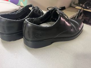 Zapatos Timberland de vestir piel negros