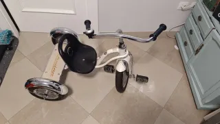 Triciclo Schwinn Clásico Blanco