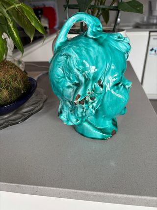 Botijo antiguo busto niño azul