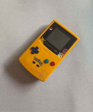 Game Boy Color Pokémon como nueva
