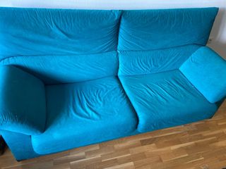 Sofá de tela color turquesa de 2 plazas