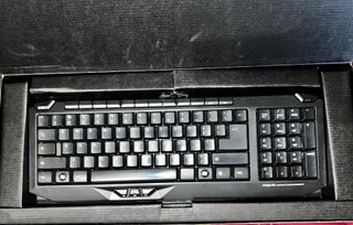 Teclado Gaming ROCCAT ARVO Compacto