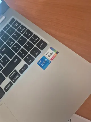 Samsung Galaxy Book 3 Portátil Gris/Plata