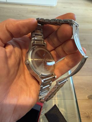 RELOJ HUGO BOSS PLATEADO Y NEGRO