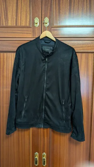 Chaqueta ante negra Zara