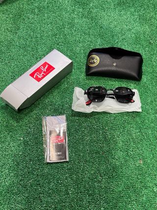 Ray-Ban RB3674M Scuderia Ferrari Negro
